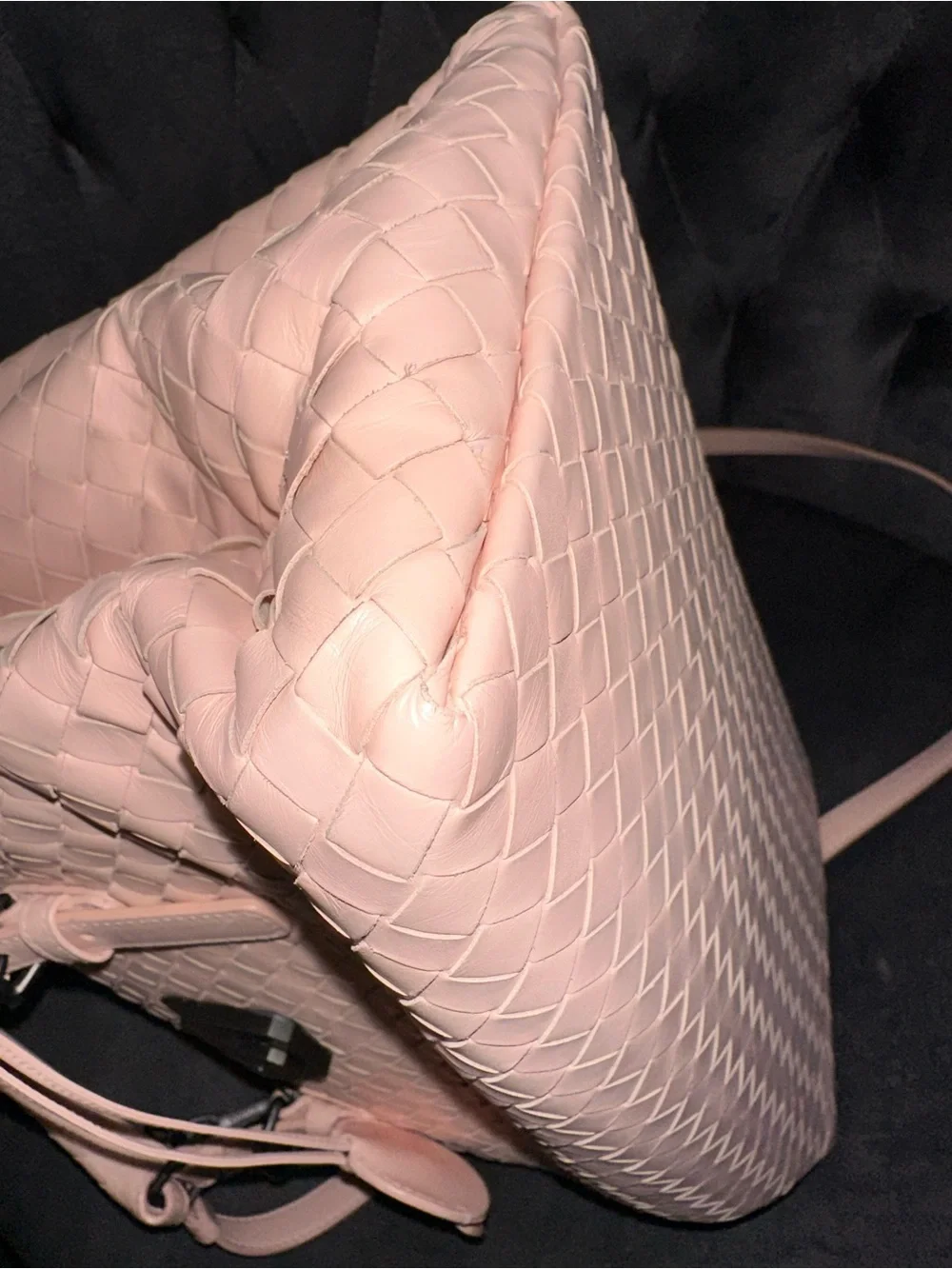Authentic Bottega Veneta Roma Woven Leather Satchel Handbag in blush pink